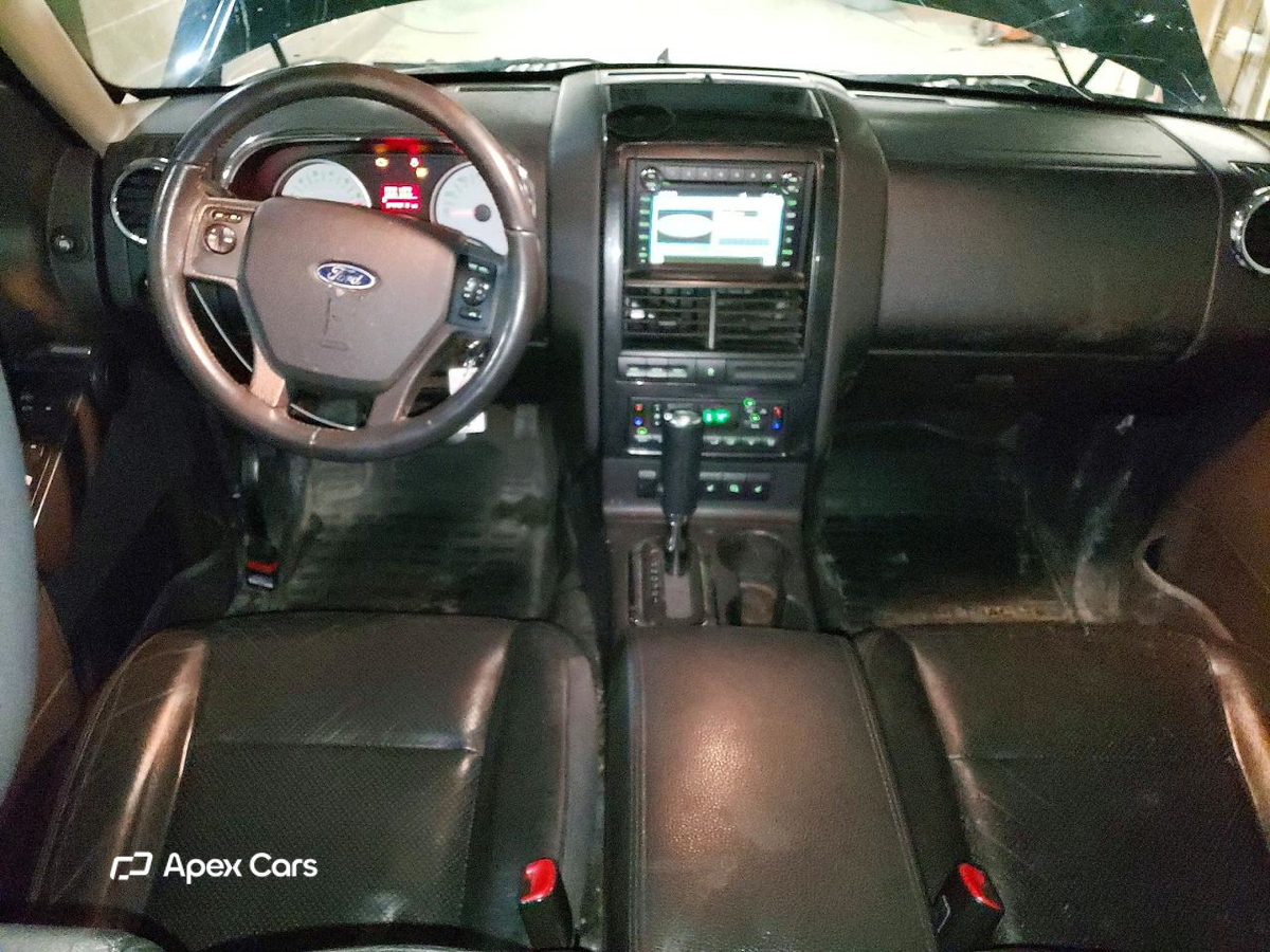 Ford Explorer 2010