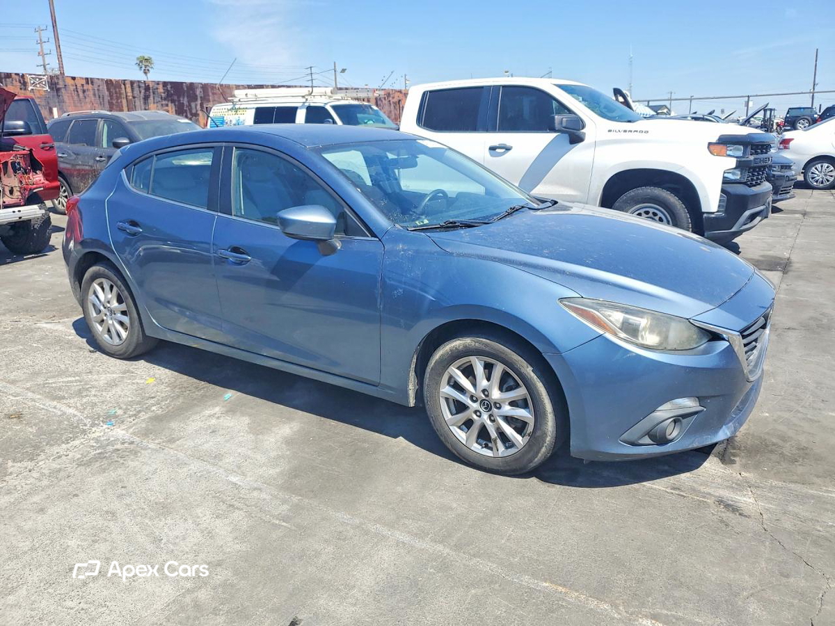 Mazda 3 2016
