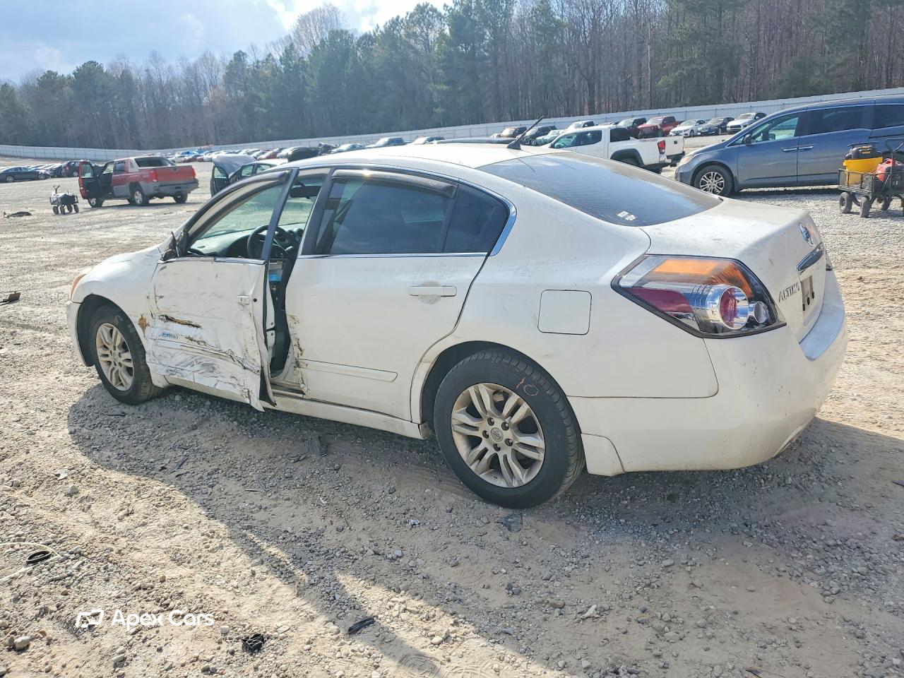 Nissan Altima 2010