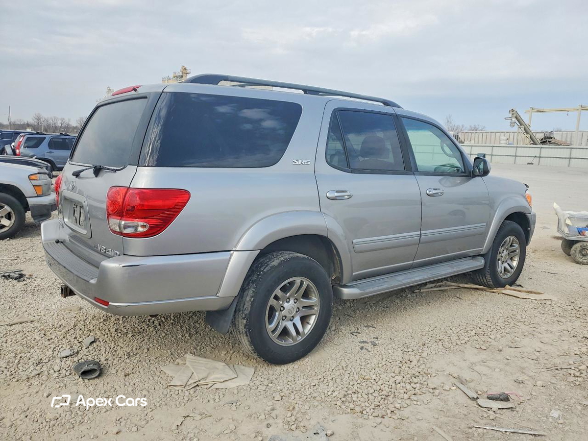 Toyota Sequoia 2005