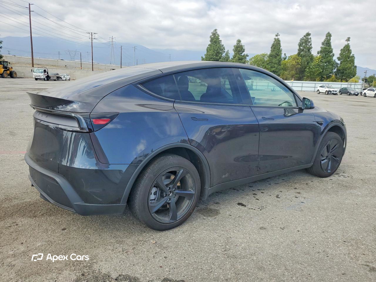 Tesla Model Y 2026