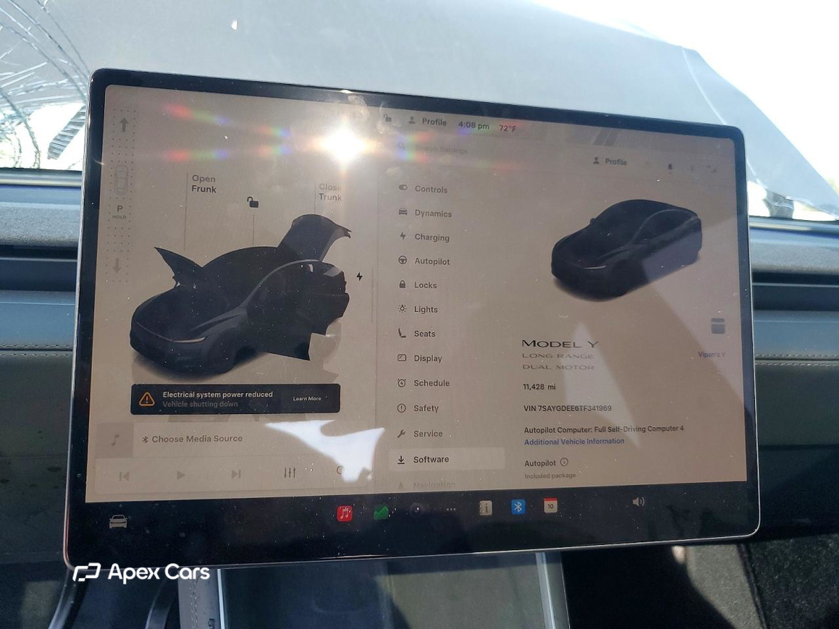 Tesla Model Y 2026