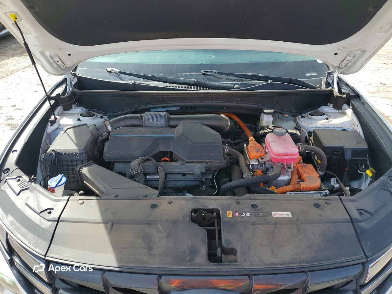 Hyundai  2022