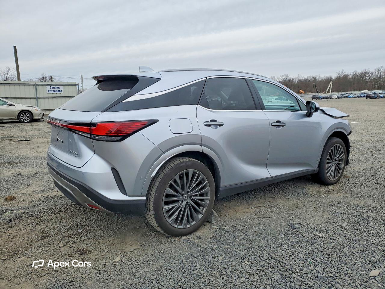 Lexus  2024