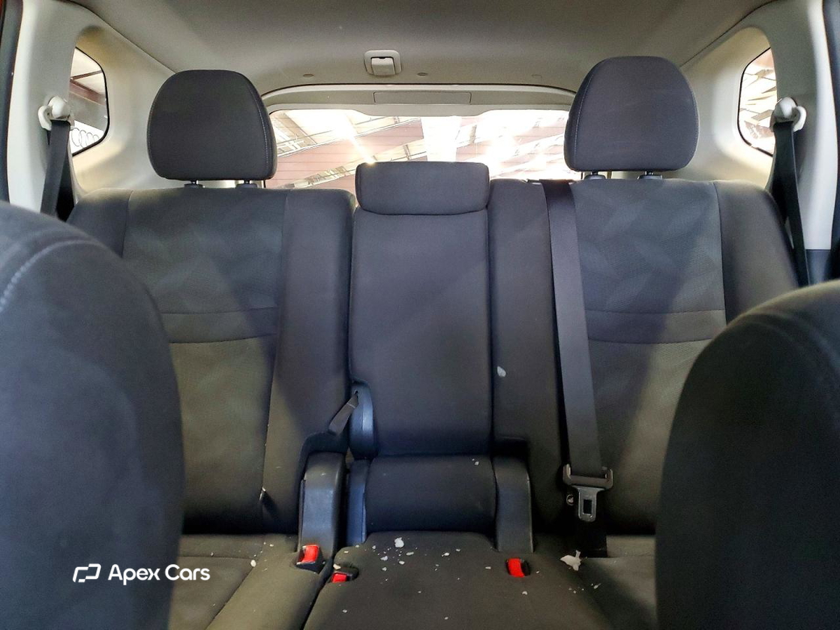 Nissan Rogue 2015