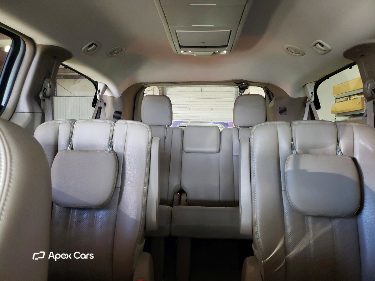 Chrysler Voyager 2015