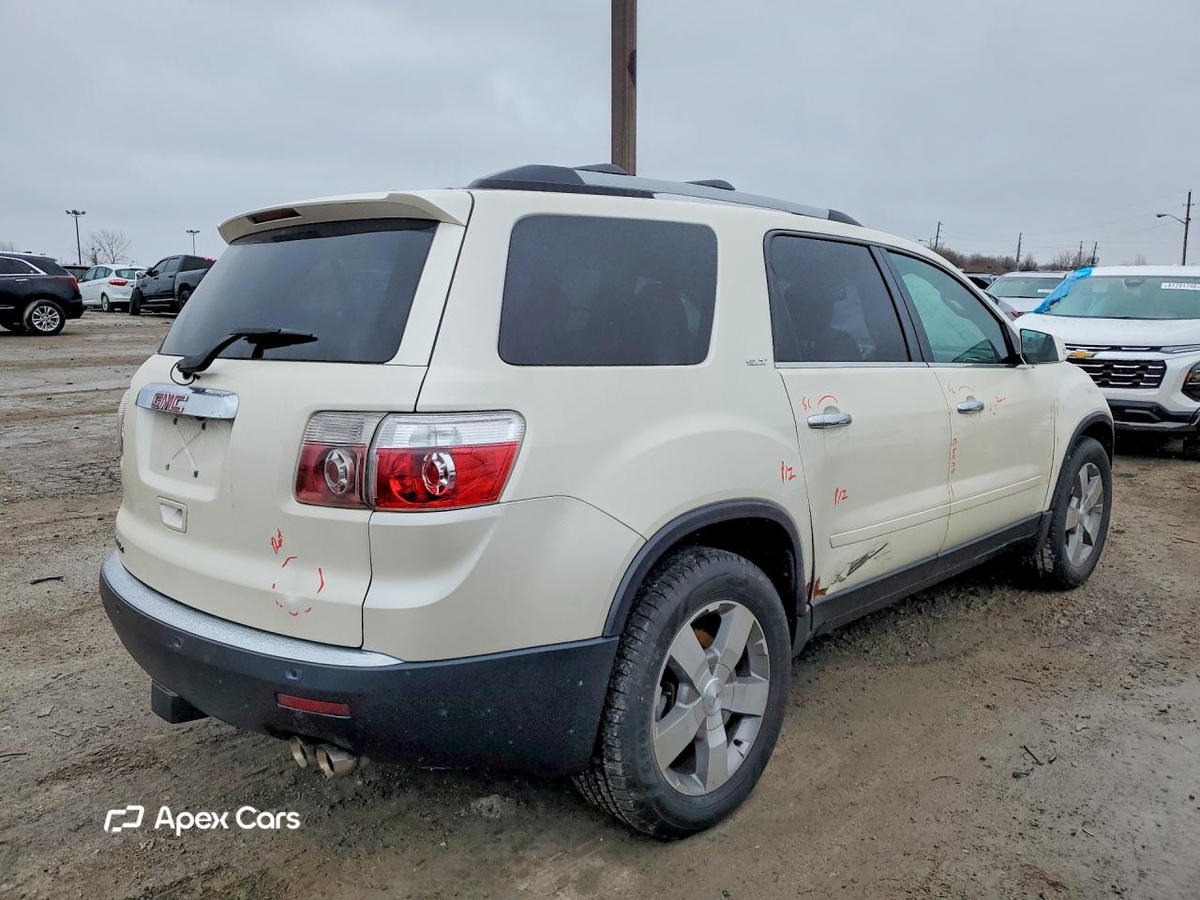 GMC Acadia 2011