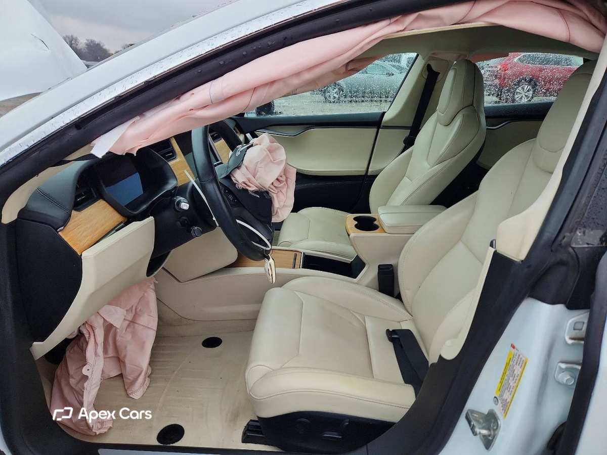 Tesla Model S 2018