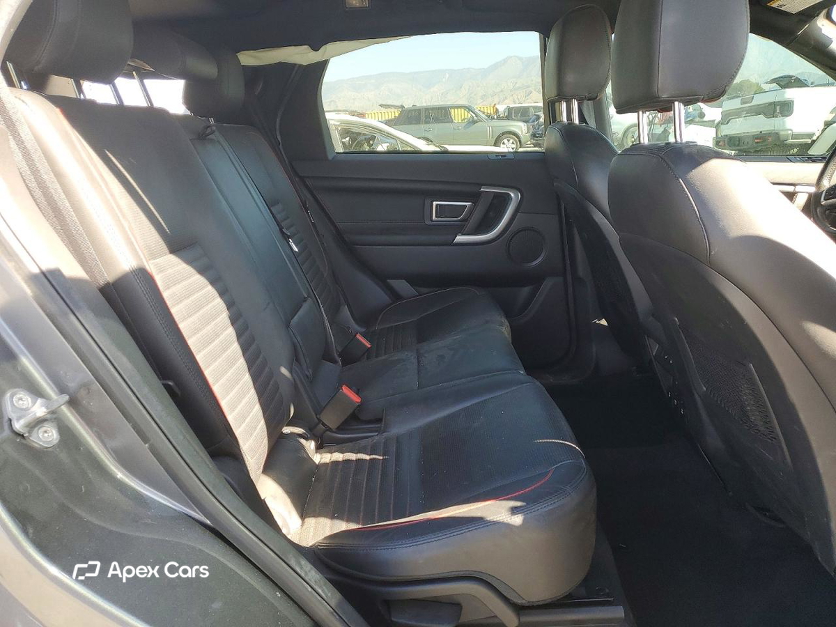 Land Rover Discovery 2018