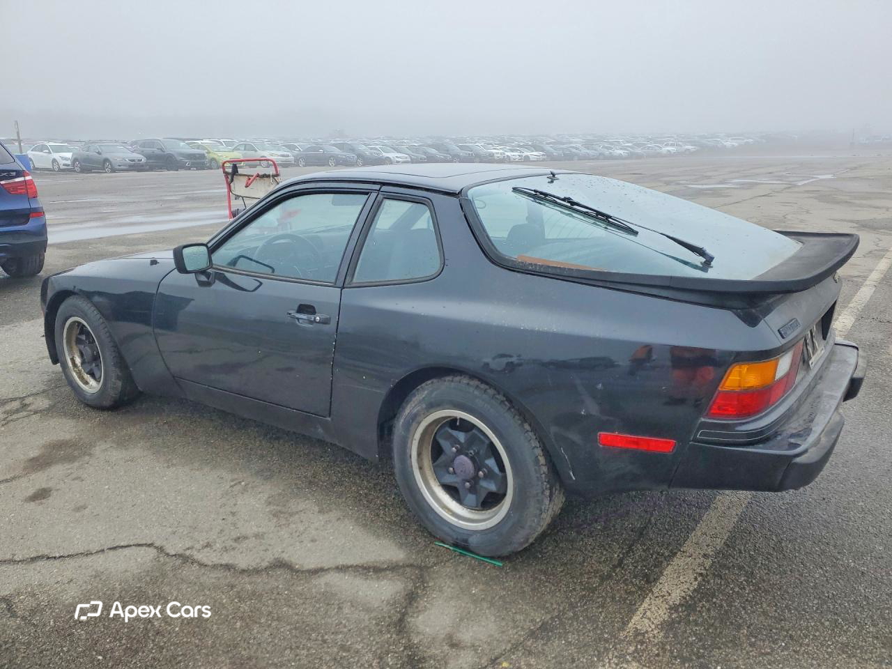 Porsche 944 1983