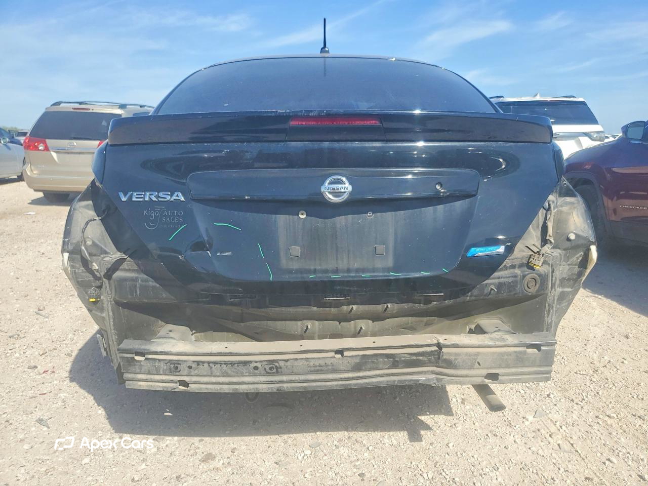 Nissan Versa 2015