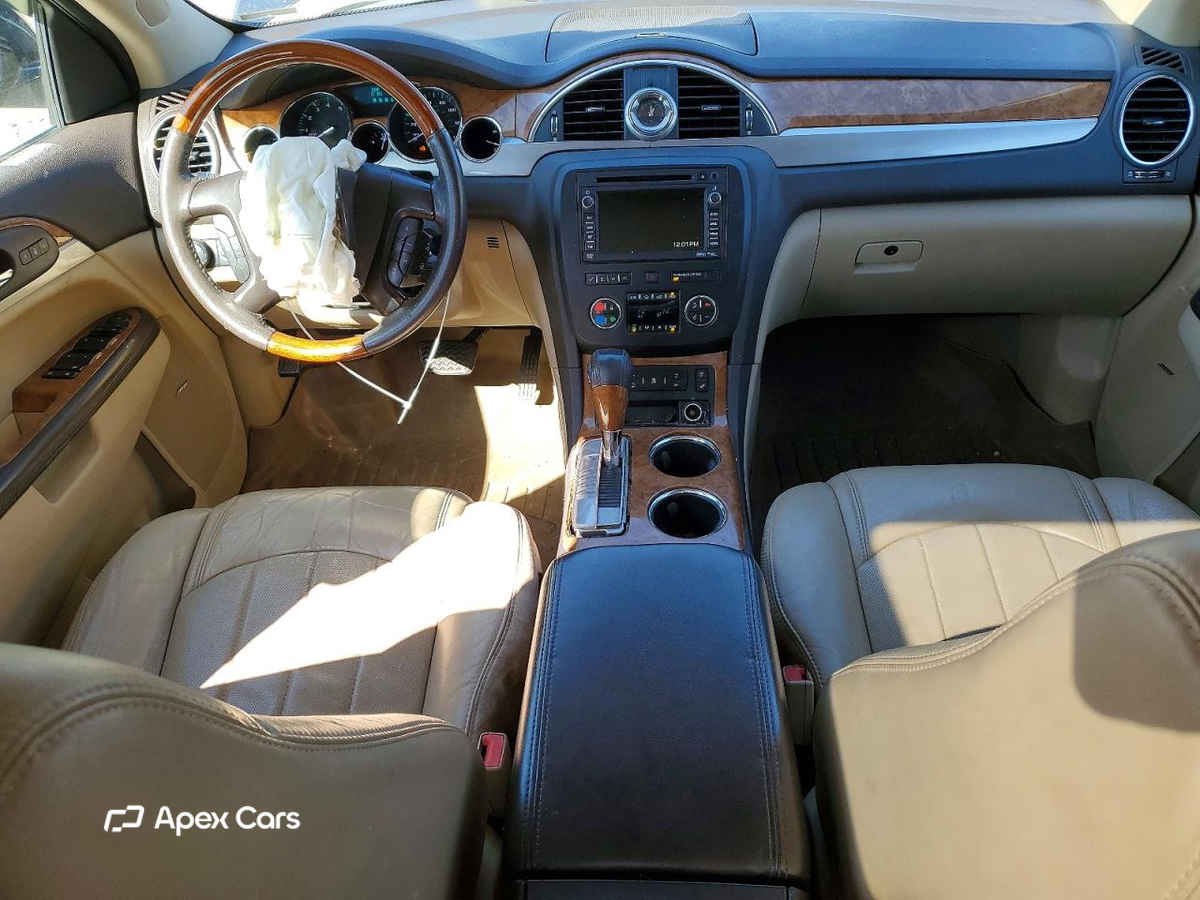 Buick Enclave 2011
