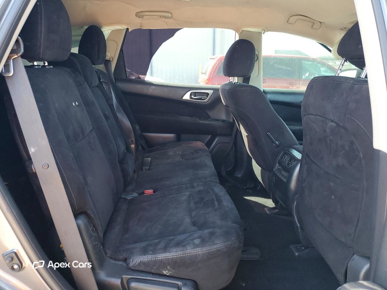 Nissan Pathfinder 2015