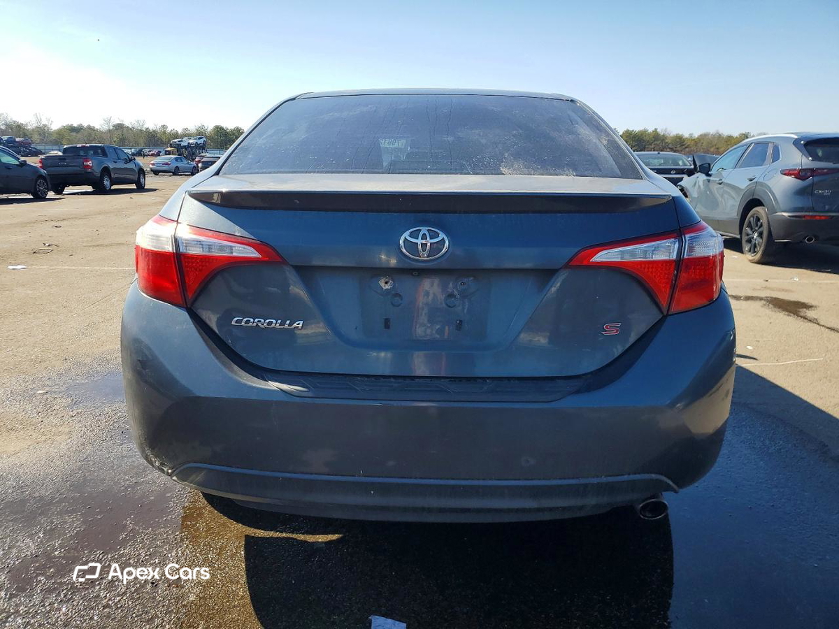 Toyota Corolla 2015