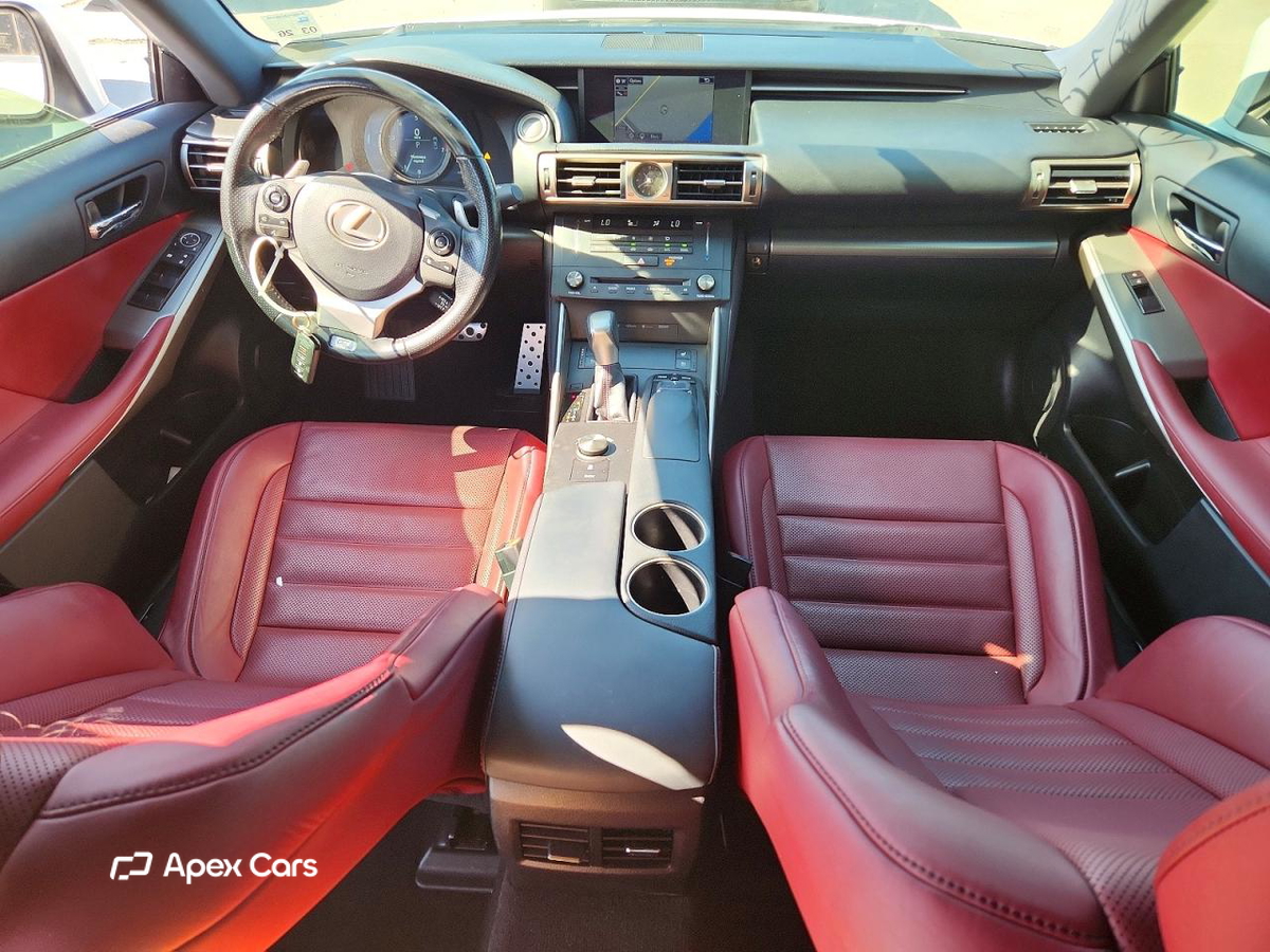 Lexus IS 2016