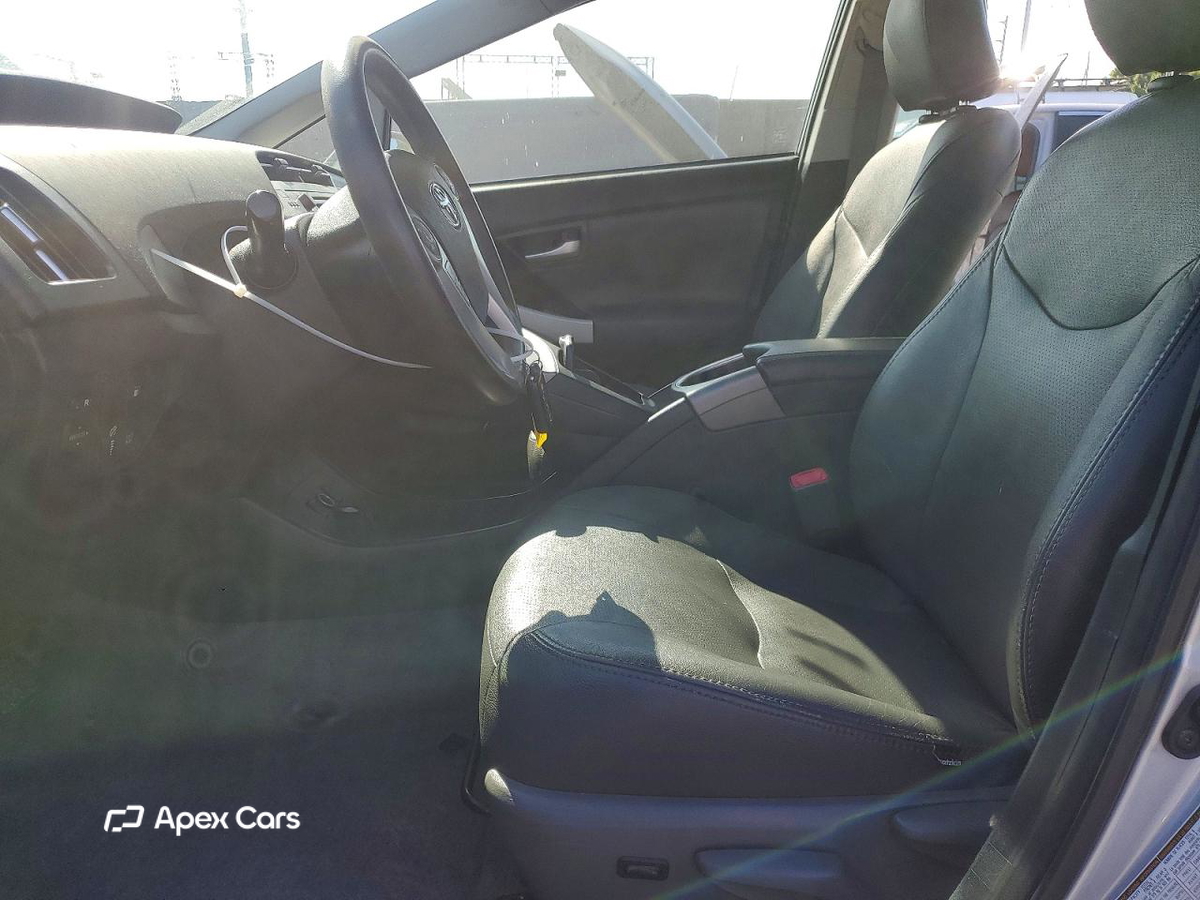 Toyota Prius 2012