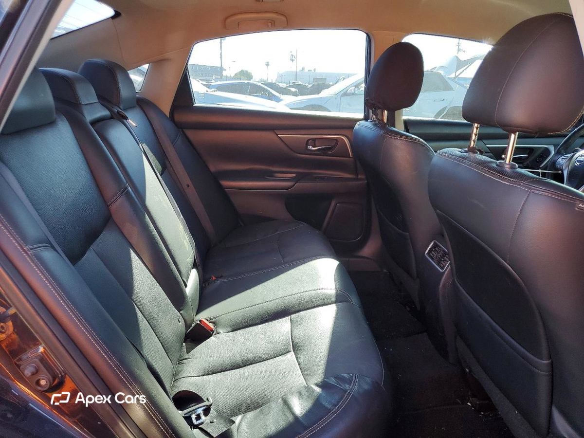 Nissan Altima 2017