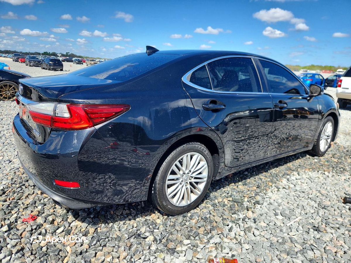 Lexus ES 2016