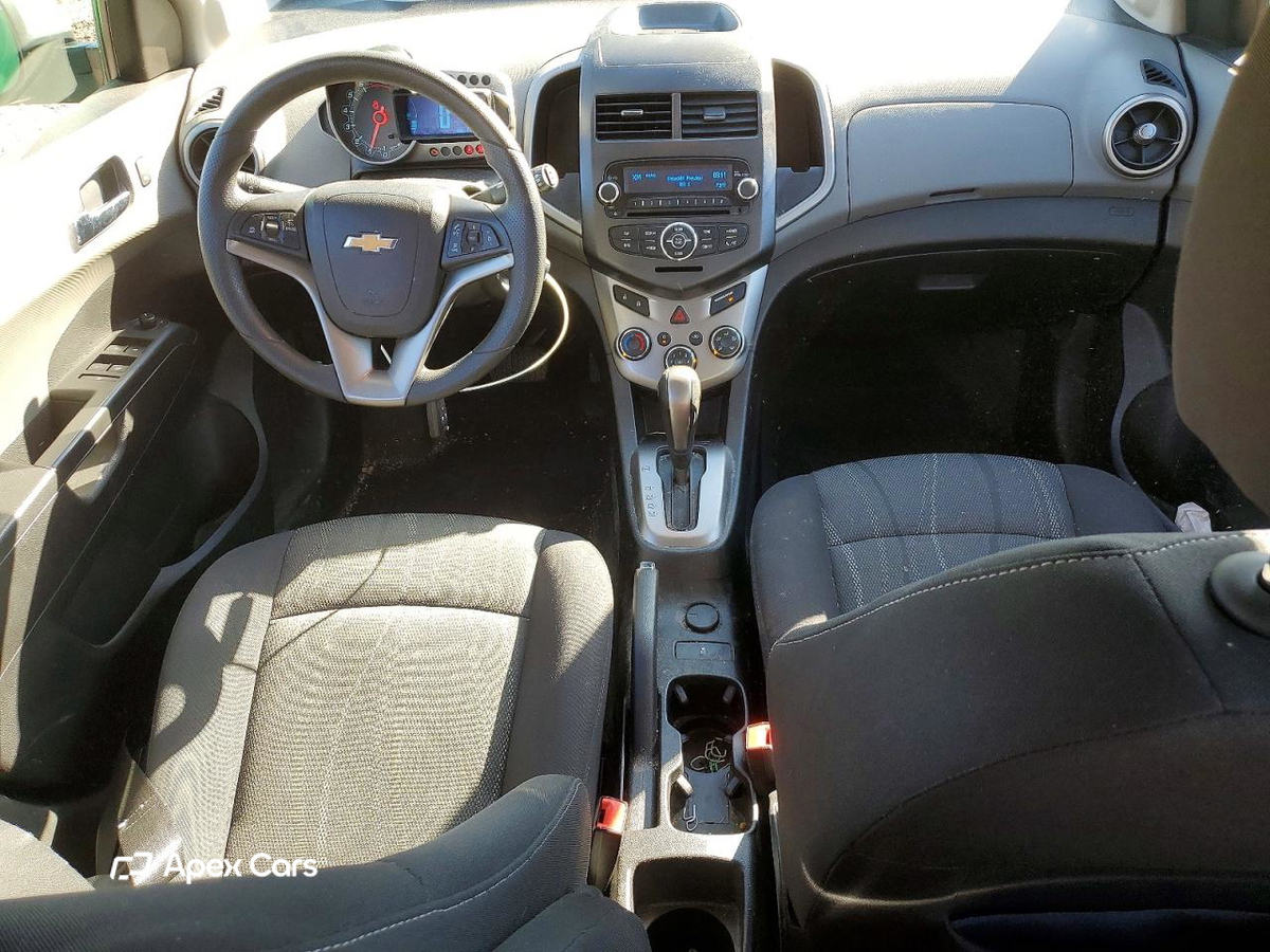 Chevrolet Sonic 2015