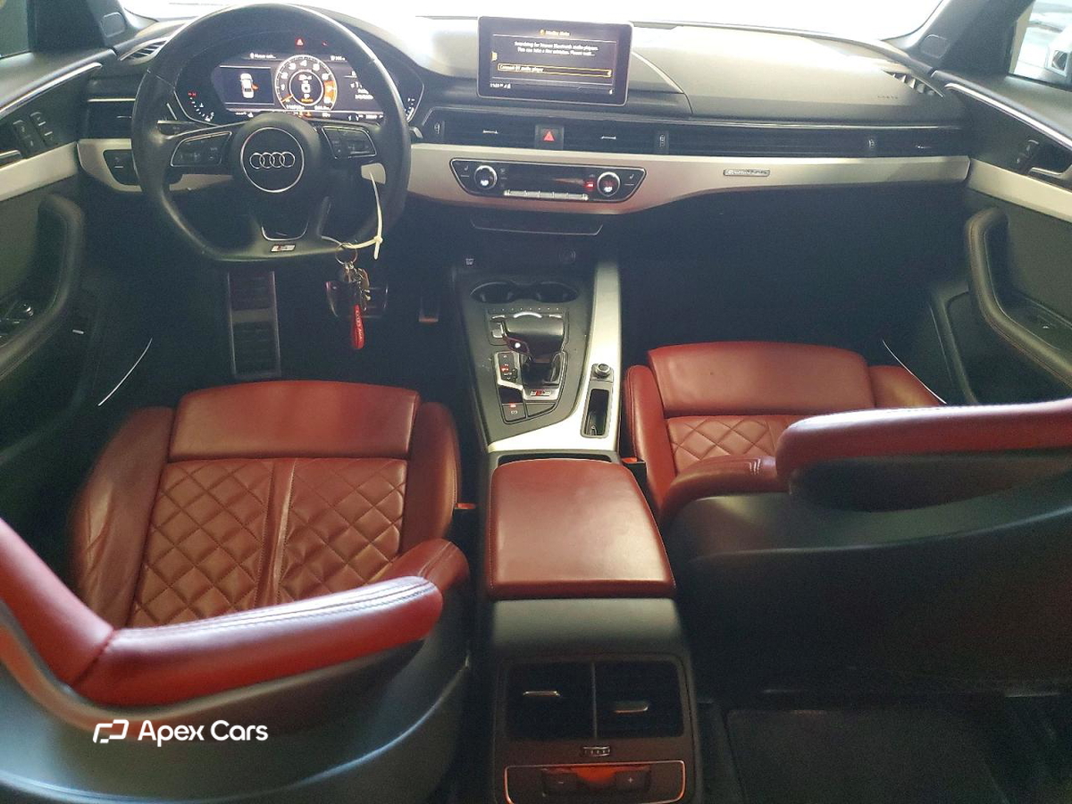 Audi RS4 2018