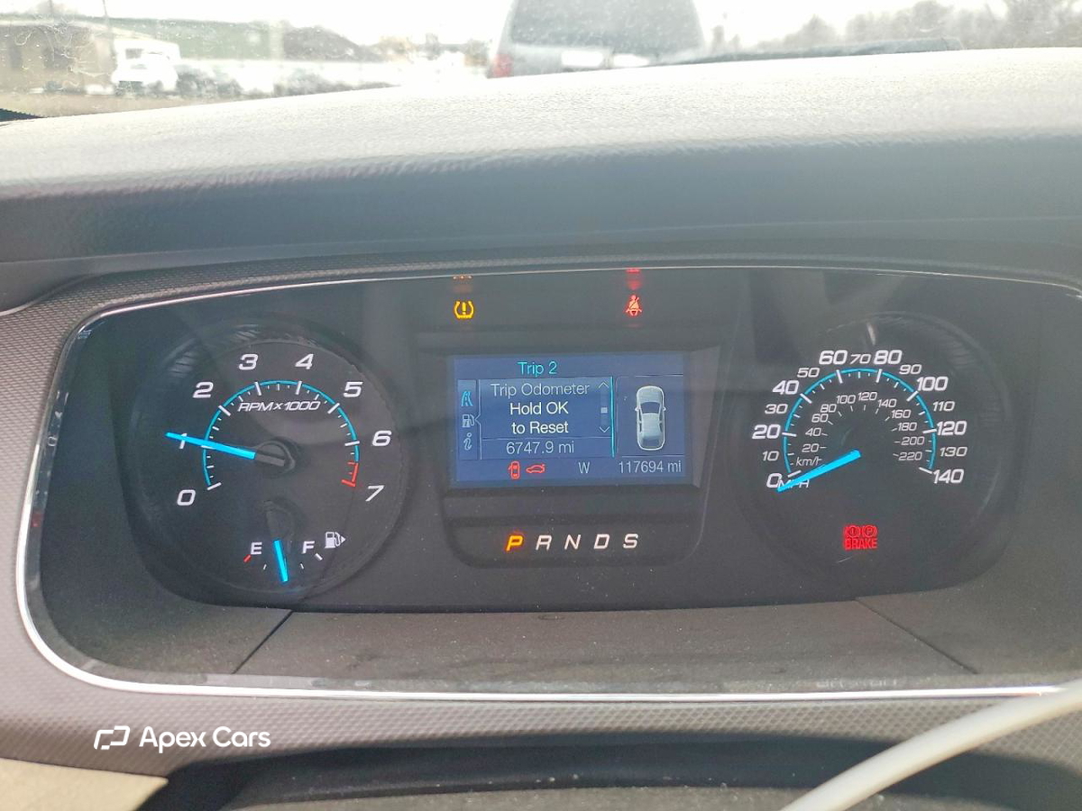 Ford Taurus 2015
