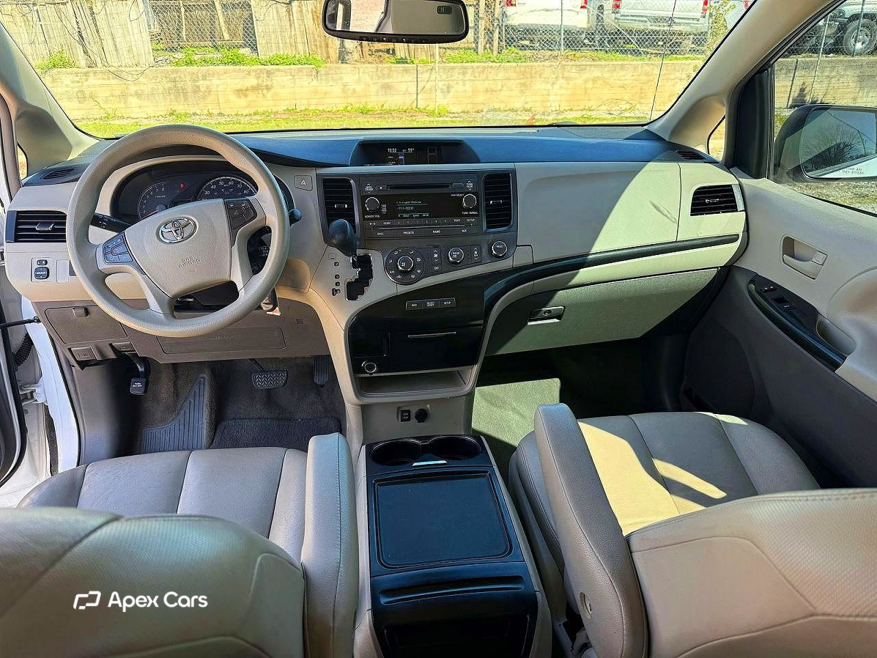 Toyota Sienna 2012
