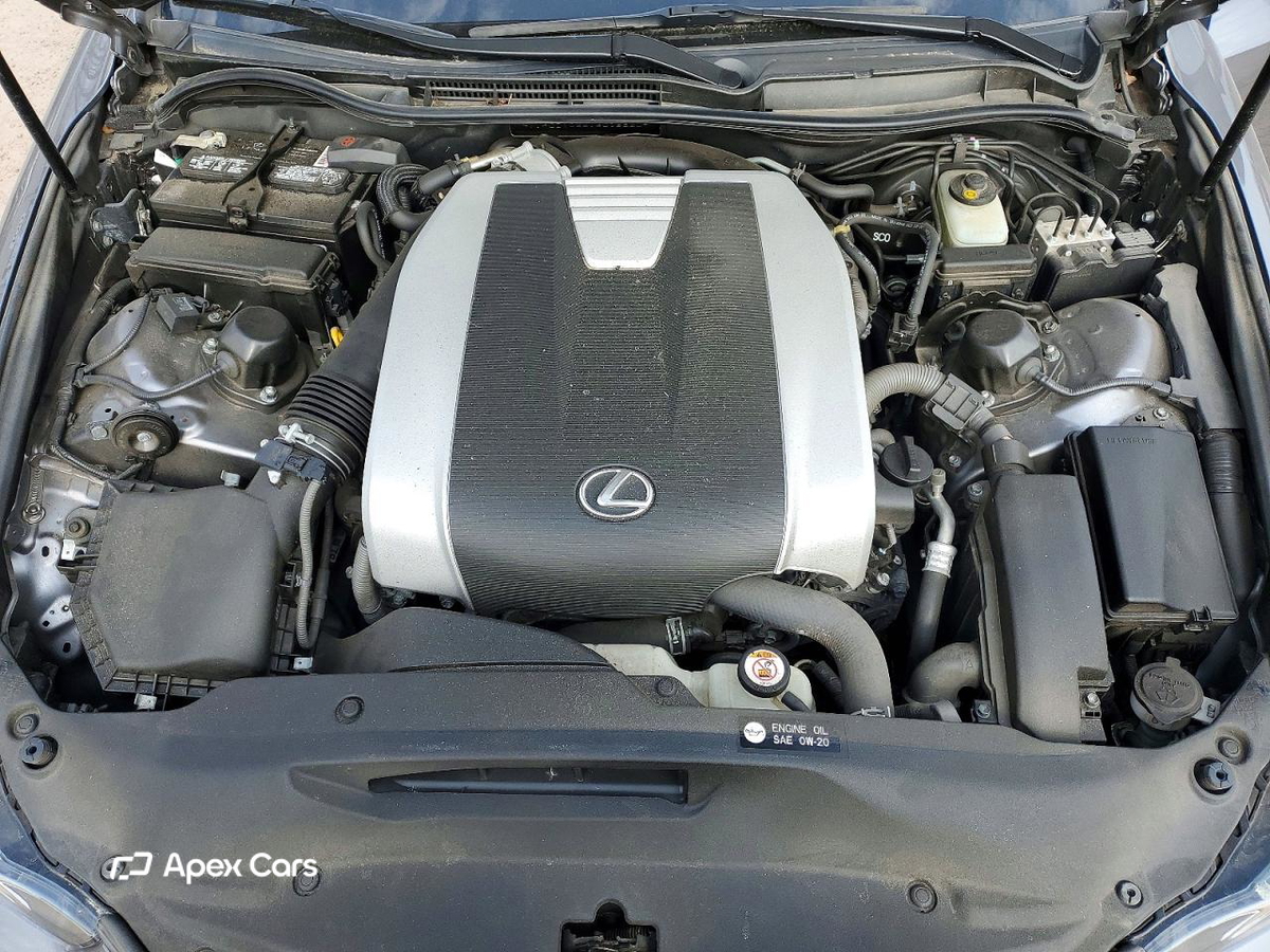 Lexus IS 2018