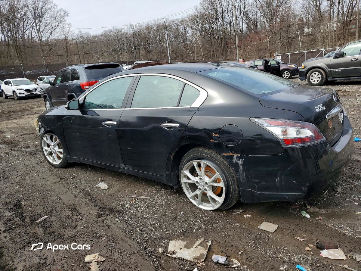 Nissan Maxima 2012