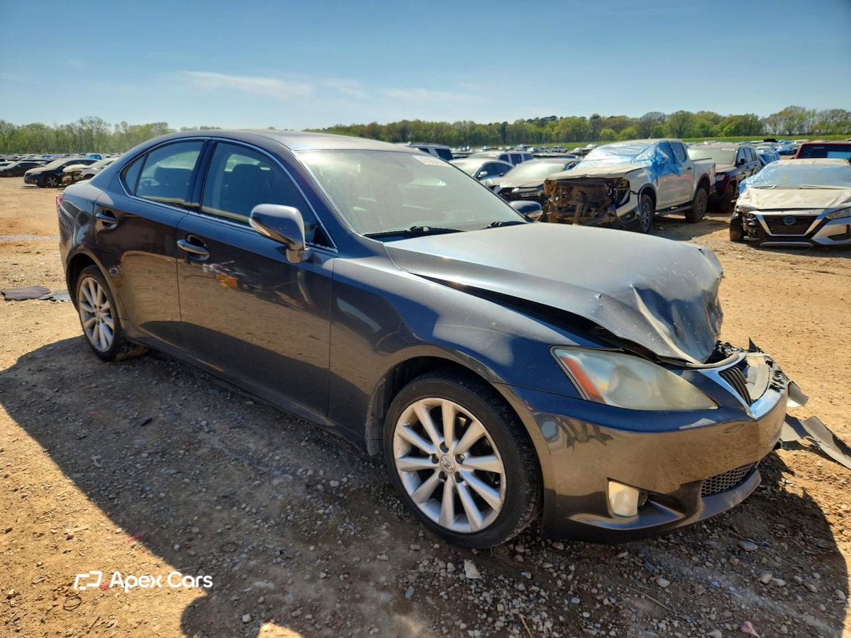 Lexus IS 2010