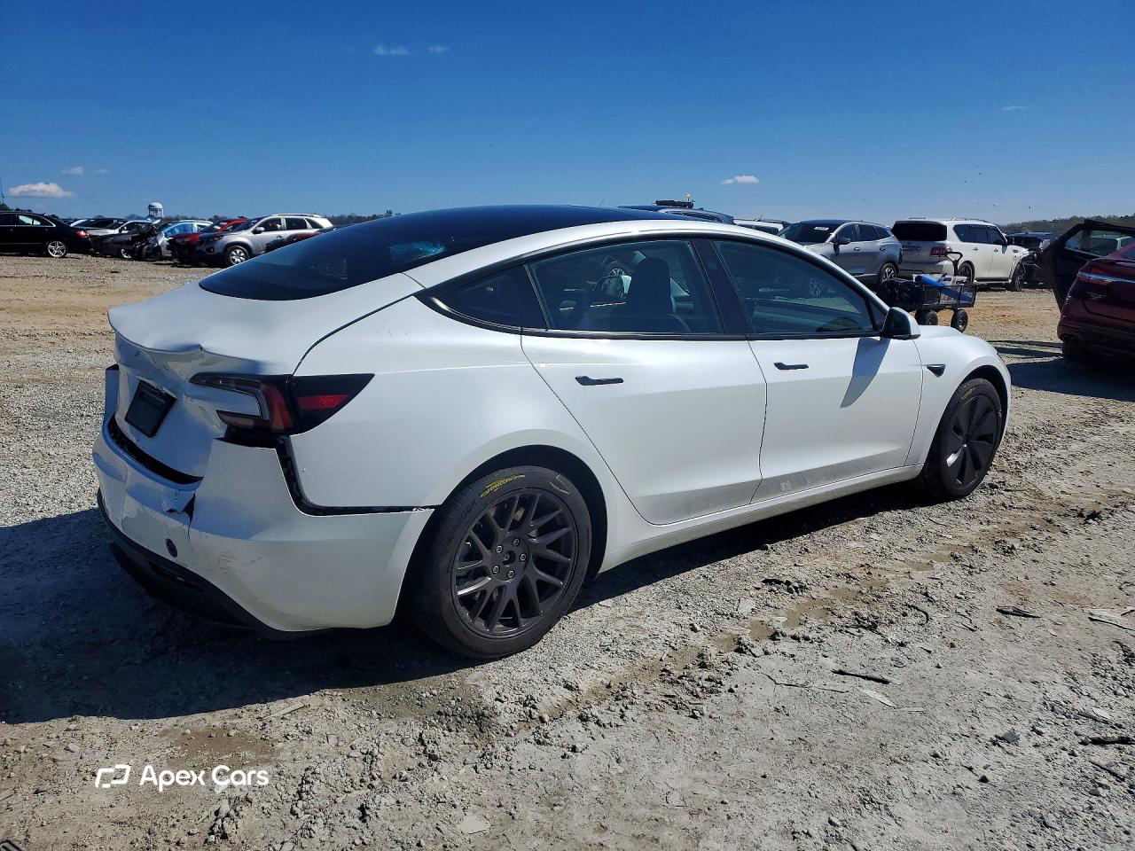 Tesla Model 3 2024
