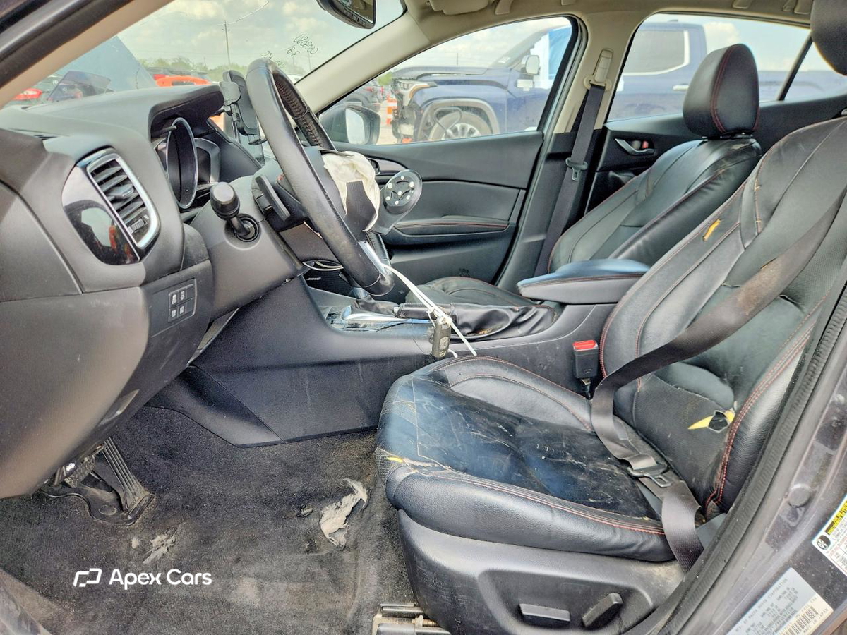 Mazda 3 2016