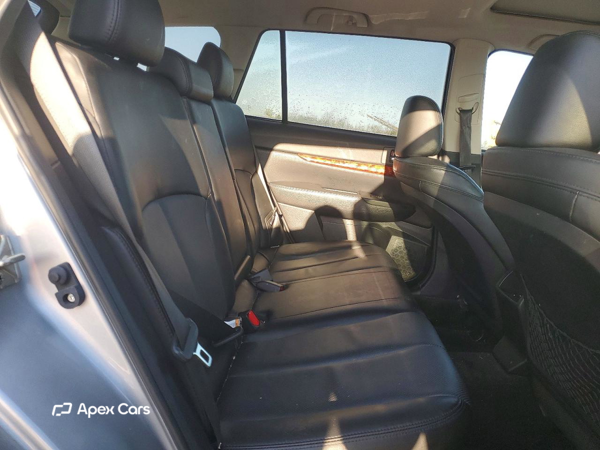 Subaru Outback 2012