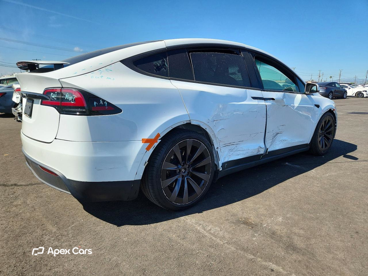 Tesla Model X 2023