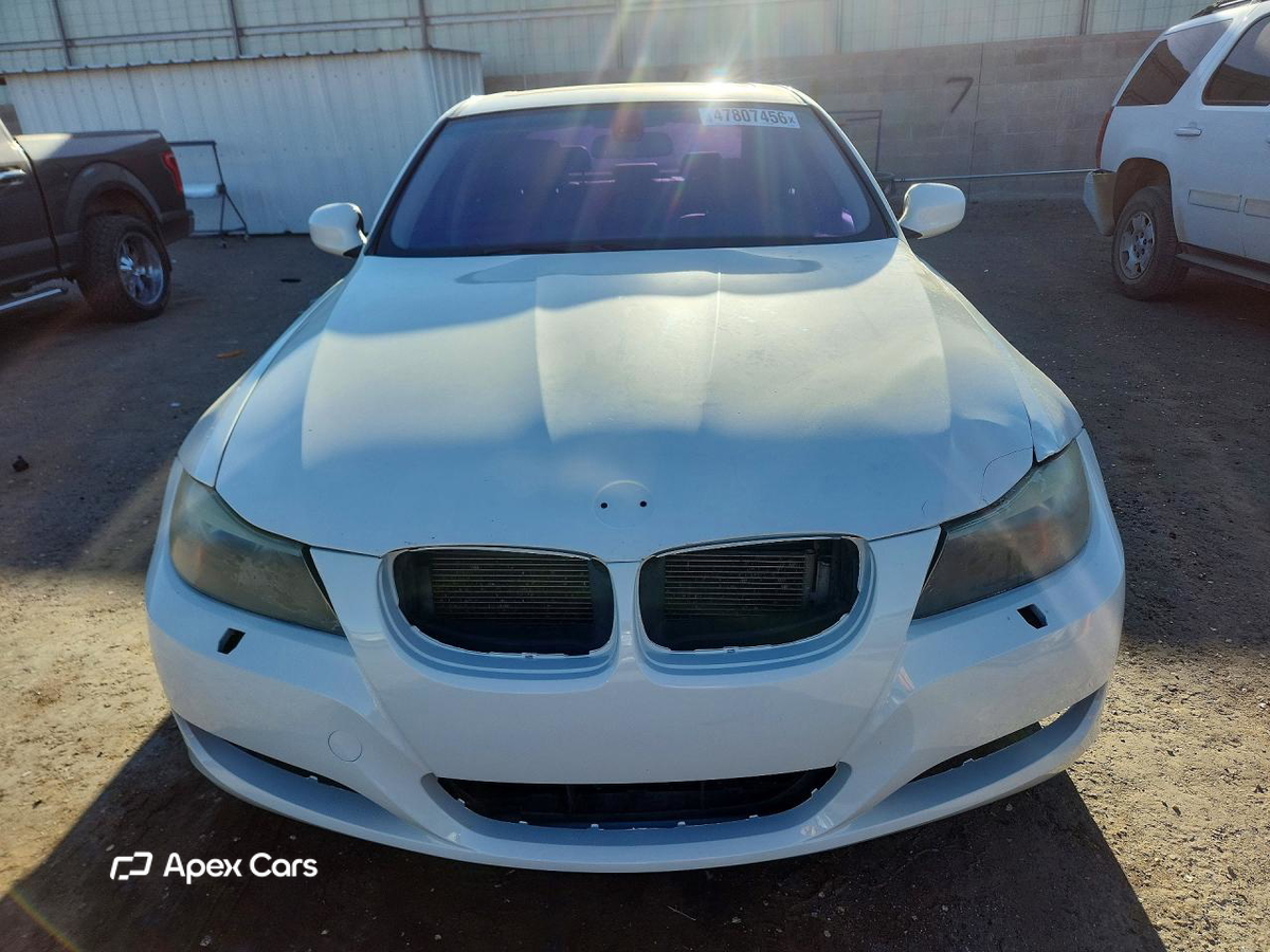 BMW Series 3 2011