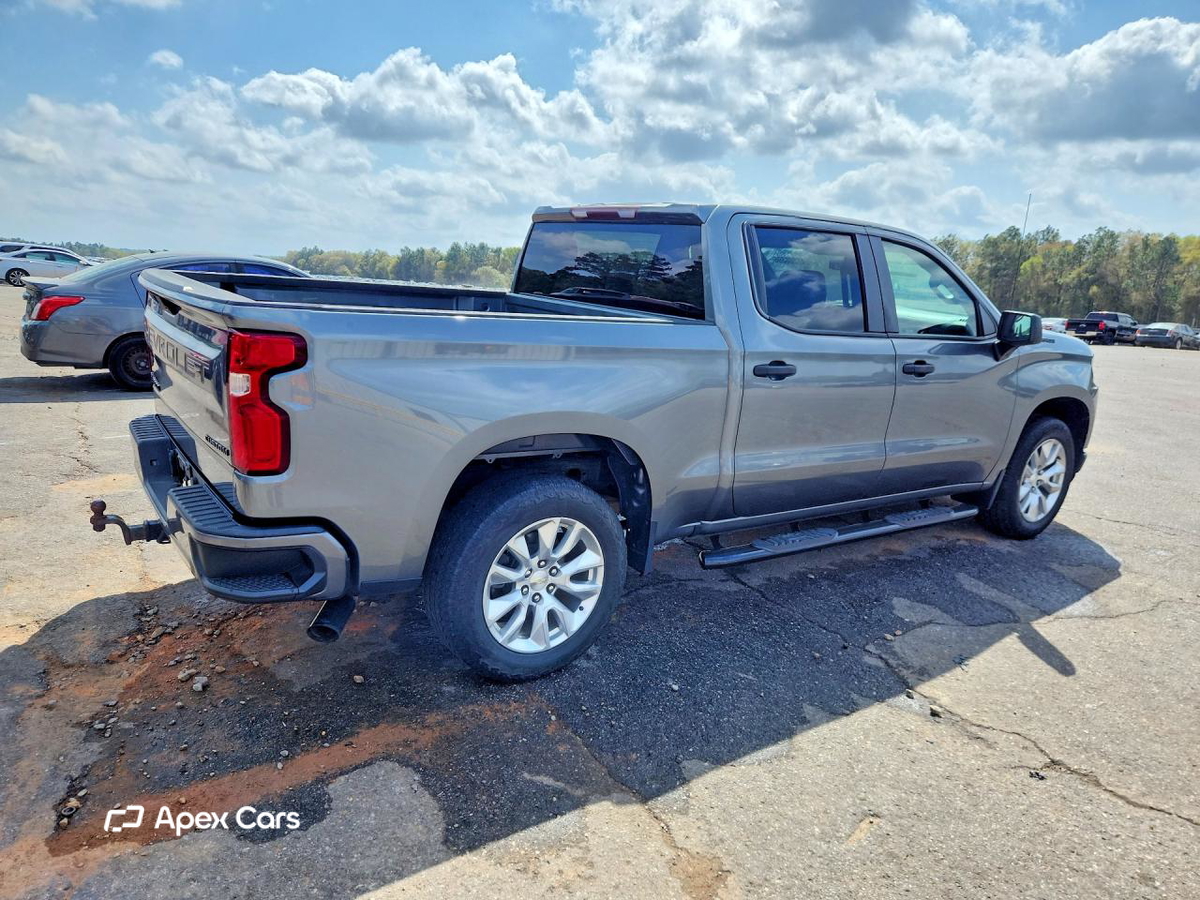 Chevrolet Silverado 2021