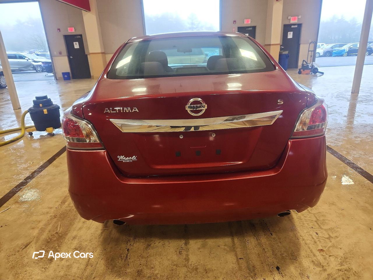 Nissan Altima 2015