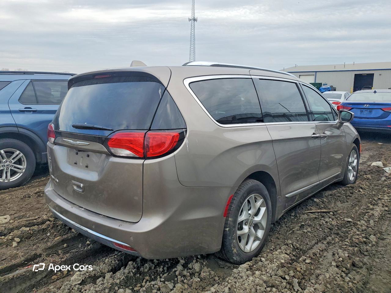 Chrysler Pacifica 2017
