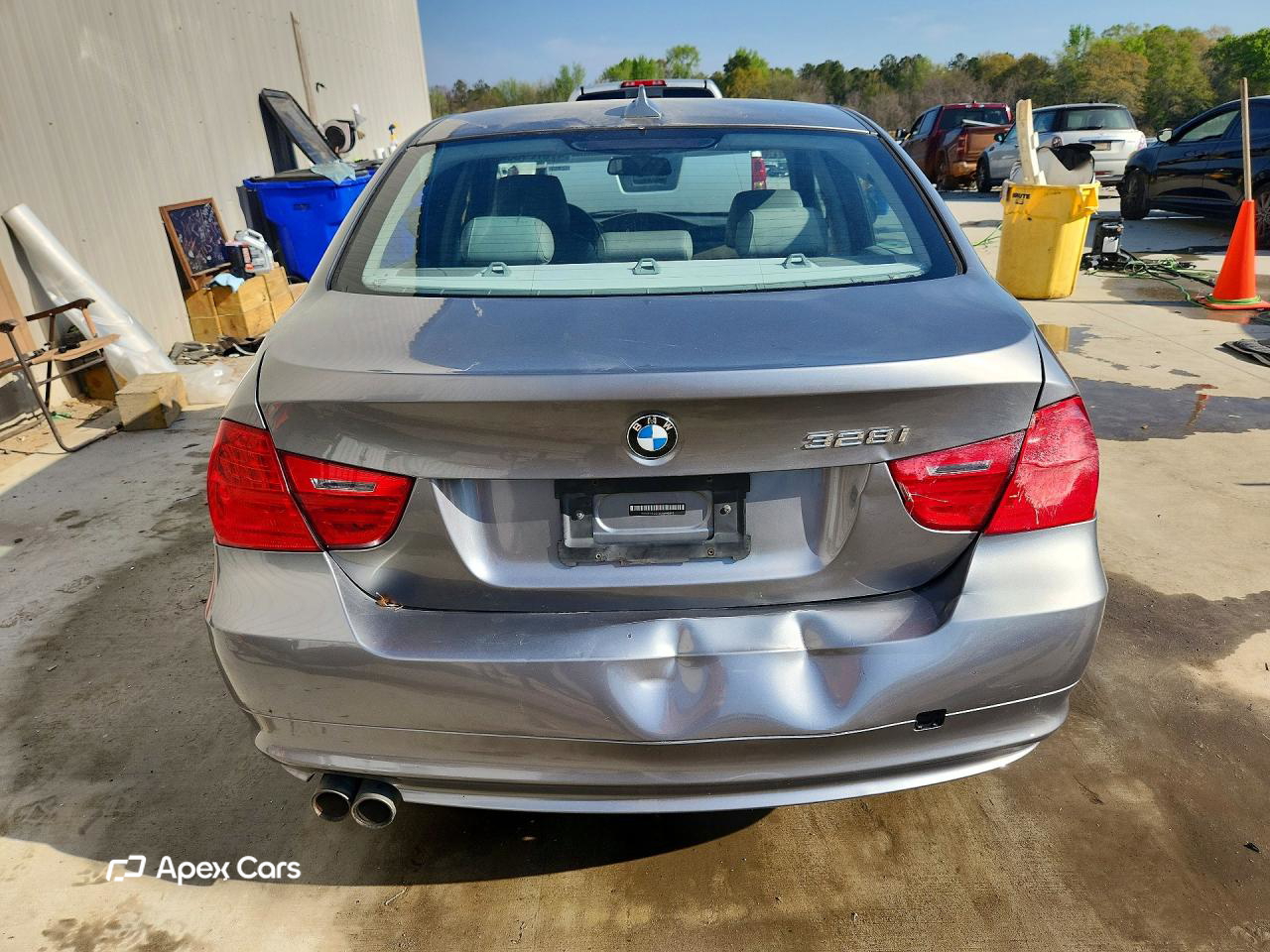 BMW Series 3 2010