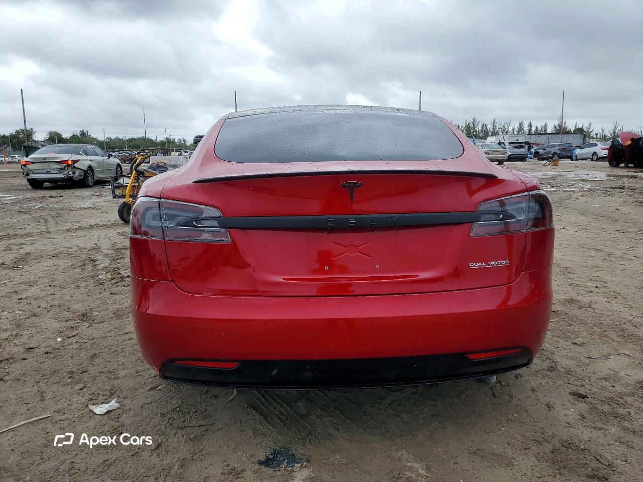 Tesla Model S 2020