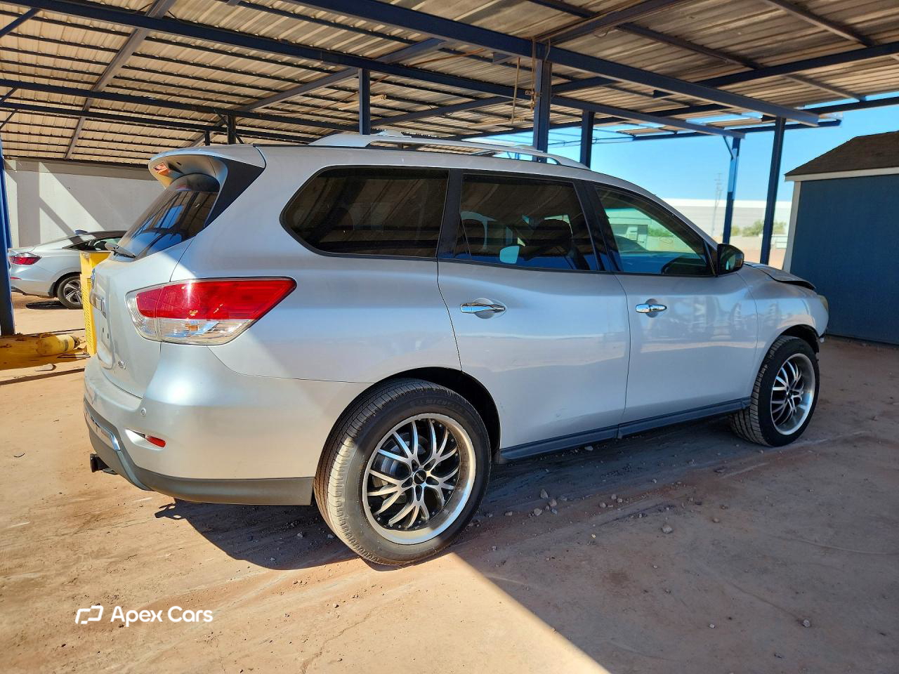Nissan Pathfinder 2013