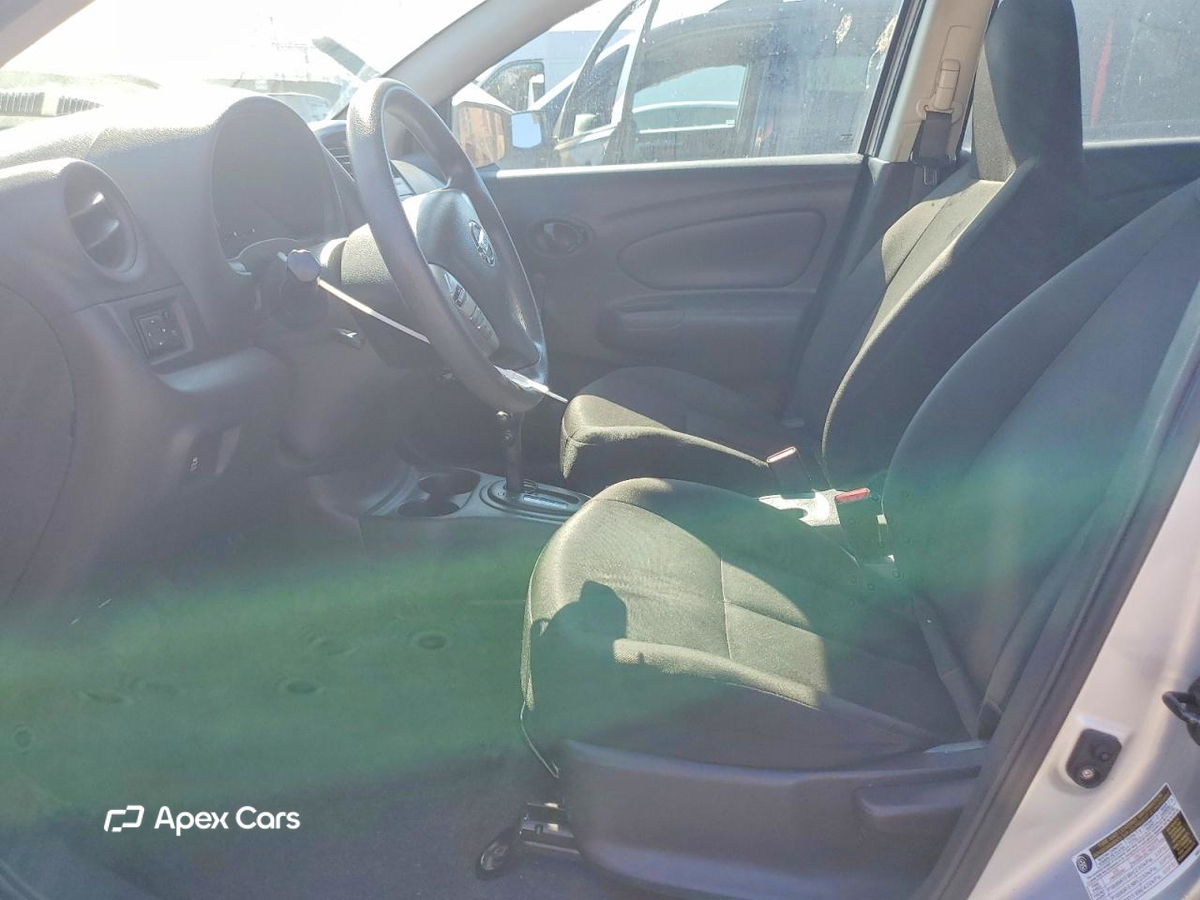 Nissan Versa 2016