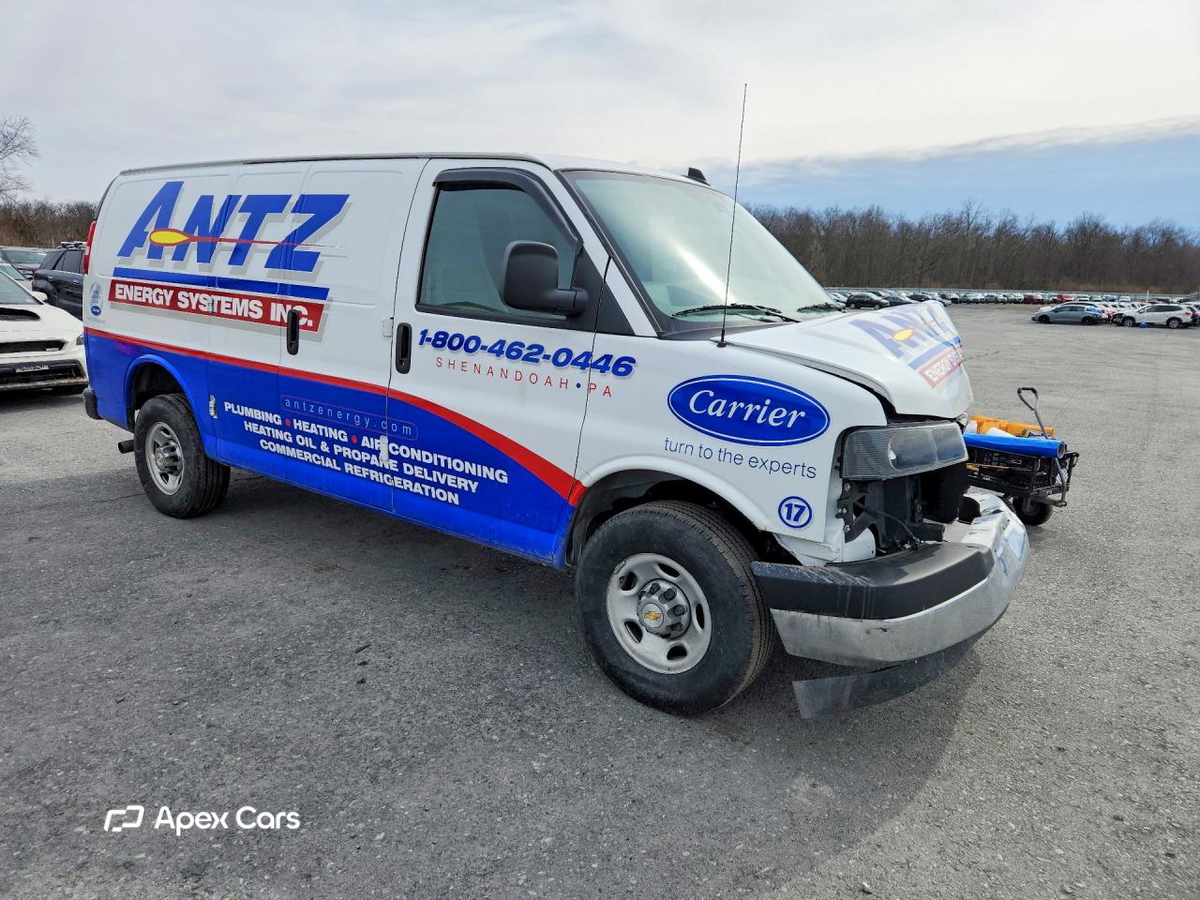 Chevrolet Express 2024