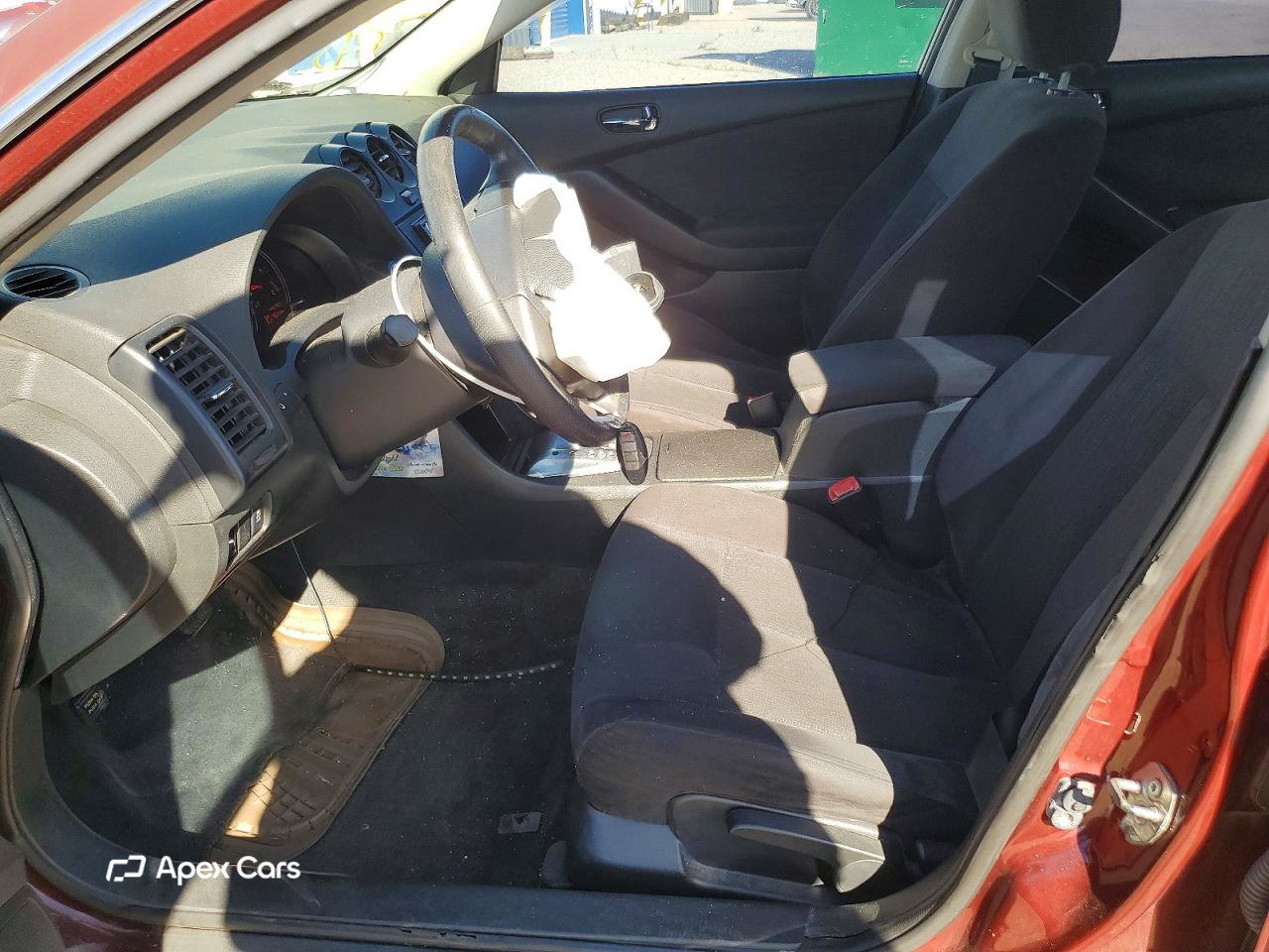Nissan Altima 2012
