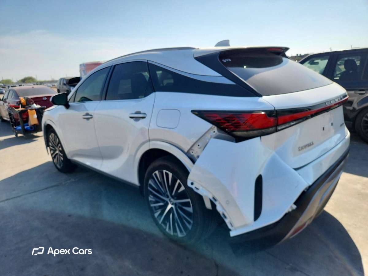 Lexus RX 2025