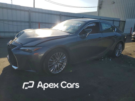 Lexus IS 2025 - Image 1 of 13