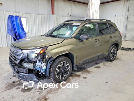 Subaru Forester 2025 - Image 1 of 15