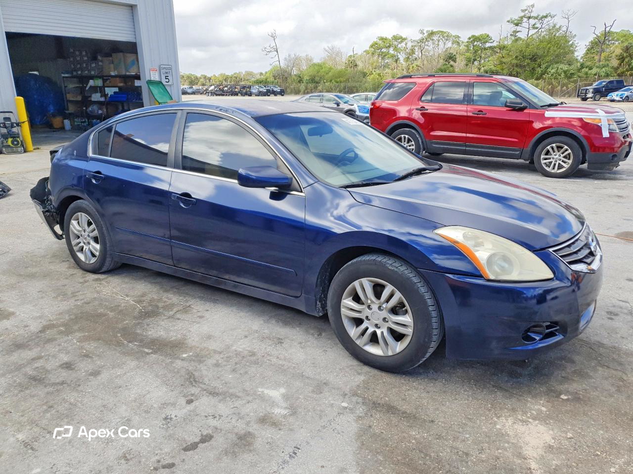 Nissan Altima 2010