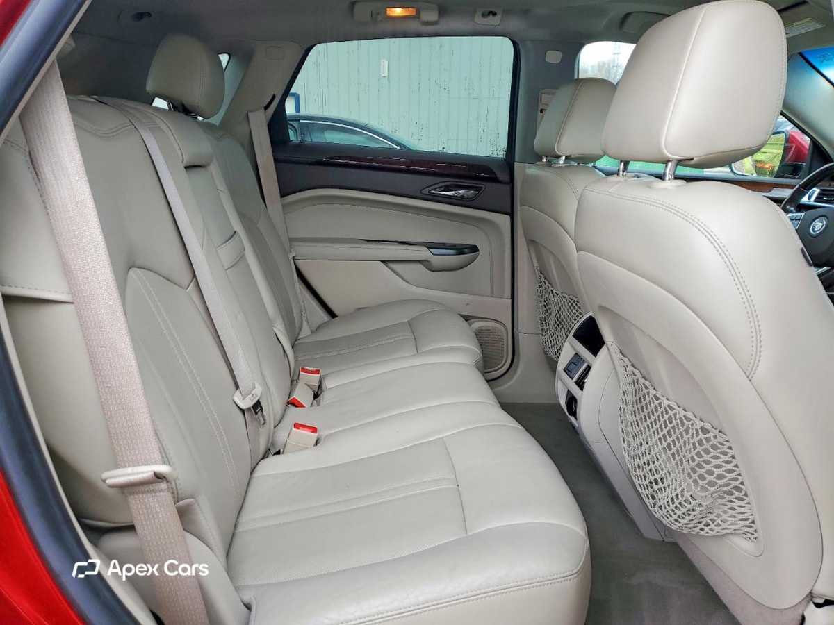 Cadillac SRX 2012