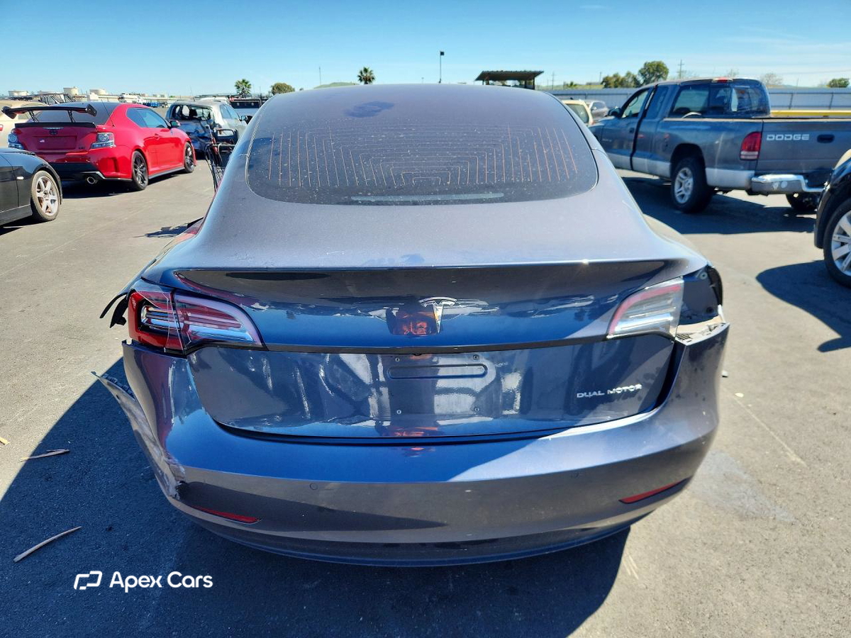 Tesla Model 3 2018