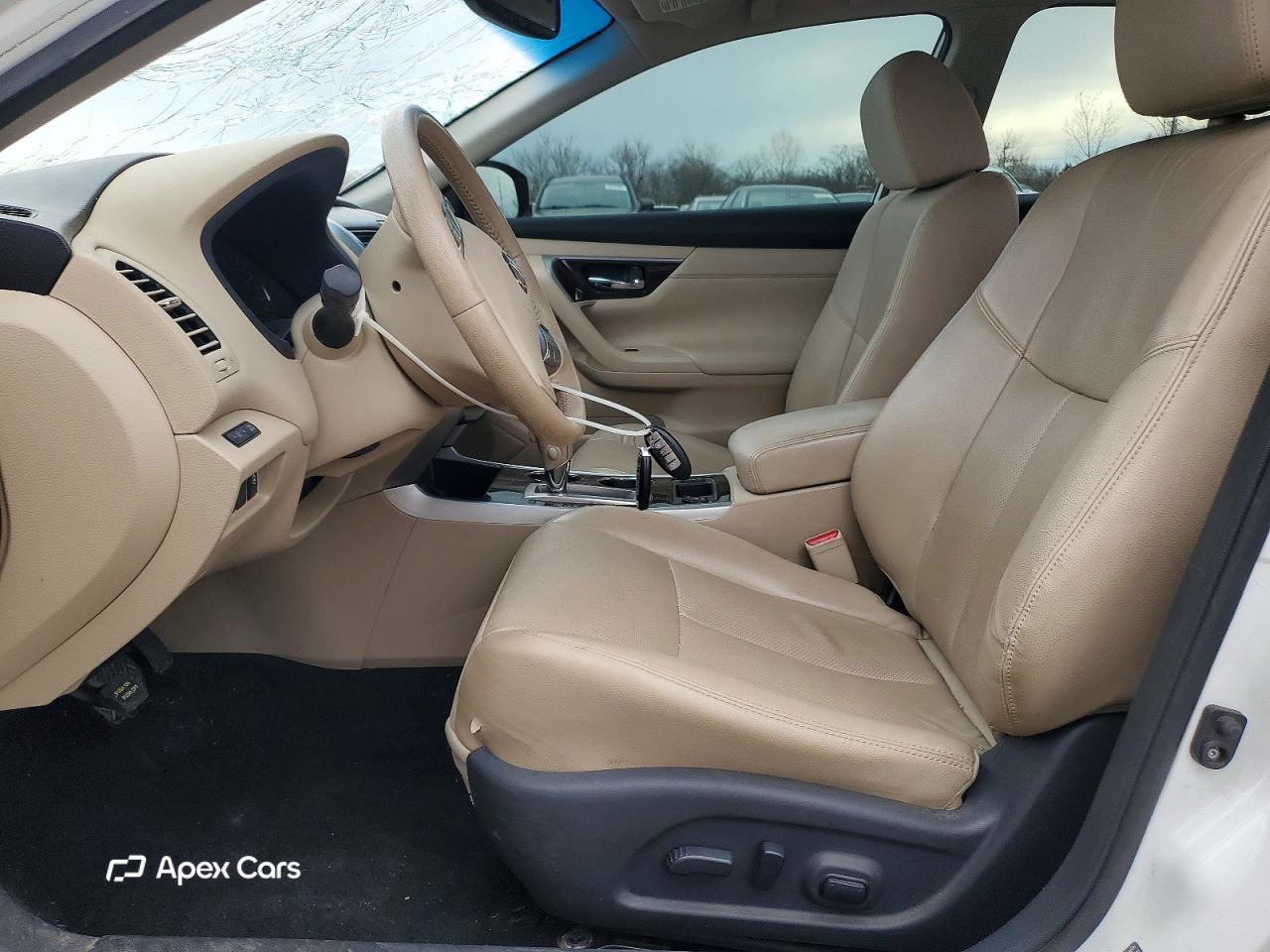 Nissan Altima 2015